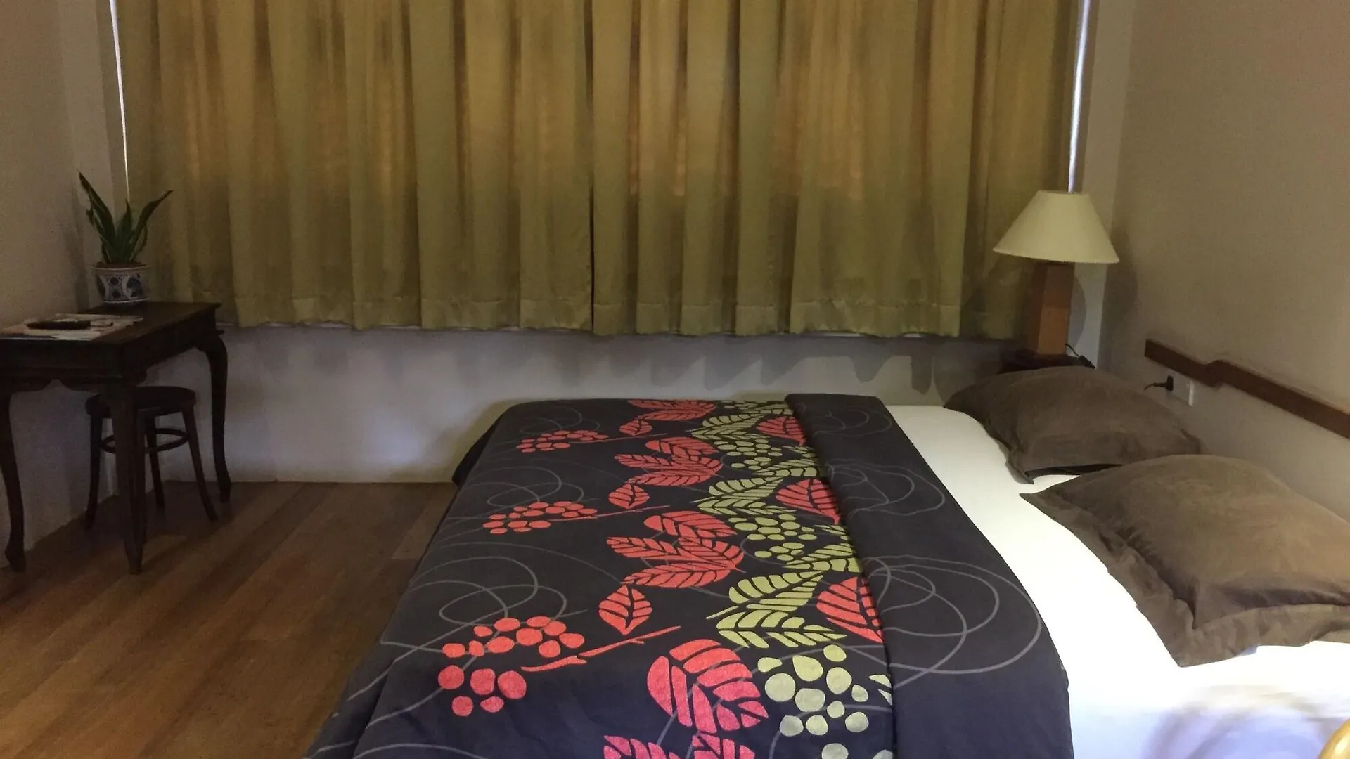 Palm Mansion Boutique Suites George Town